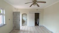 Flatlet - 59 square meters of property in Uvongo