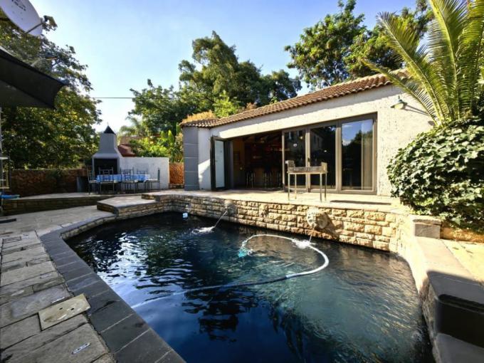 4 Bedroom House for Sale For Sale in Safarituine - MR666849