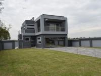 3 Bedroom 2 Bathroom House for Sale for sale in Helderwyk Estate