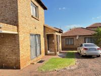 3 Bedroom 2 Bathroom Simplex for Sale for sale in Witpoortjie