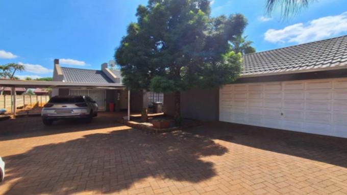 SA Home Loans Sale in Execution 3 Bedroom Freehold Residence for Sale in Doornpoort - MR667012