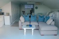  of property in Golden Mile