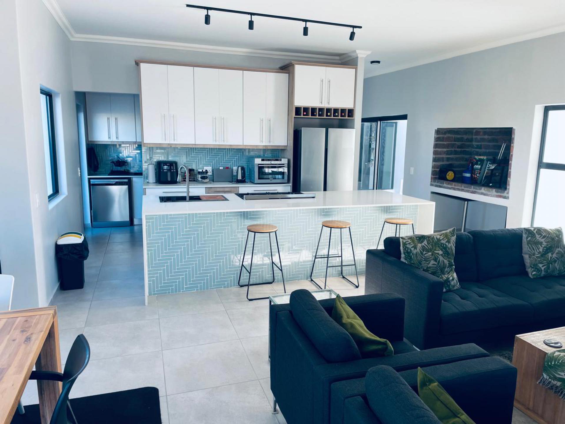  of property in Shelley Point