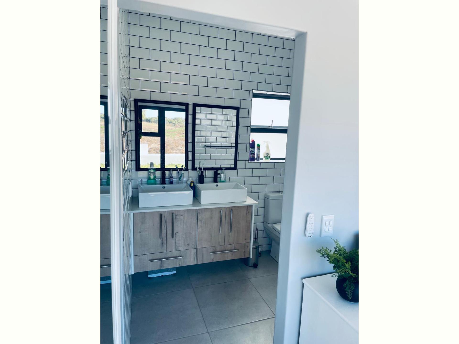  of property in Shelley Point