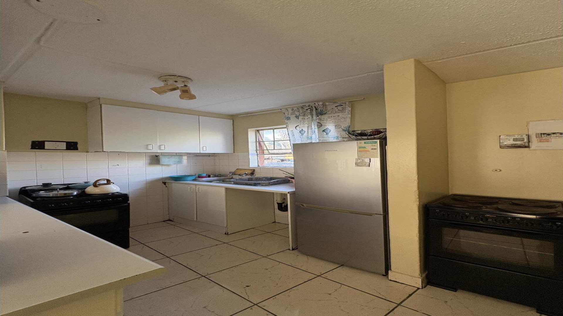 Kitchen - 5 square meters of property in Roodepoort