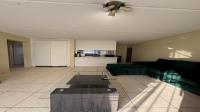 Lounges - 21 square meters of property in Roodepoort