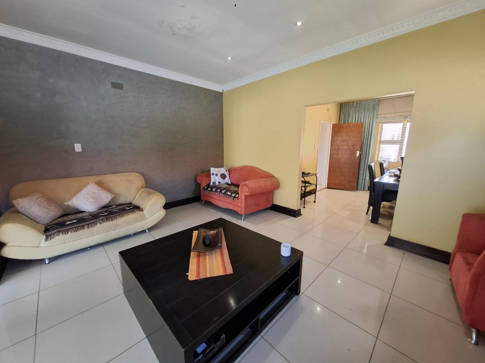 Lounges of property in Bloemfontein