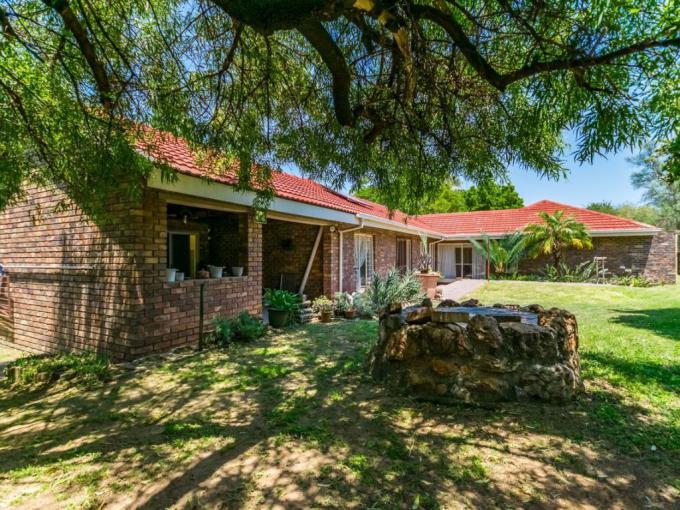 5 Bedroom House for Sale For Sale in The Reeds - MR667268
