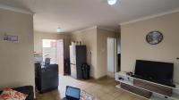 Lounges - 12 square meters of property in Palm Ridge