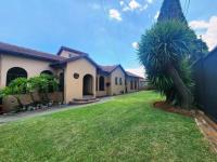 5 Bedroom 2 Bathroom House for Sale for sale in Rooihuiskraal