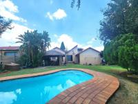 5 Bedroom 2 Bathroom House for Sale for sale in Rooihuiskraal