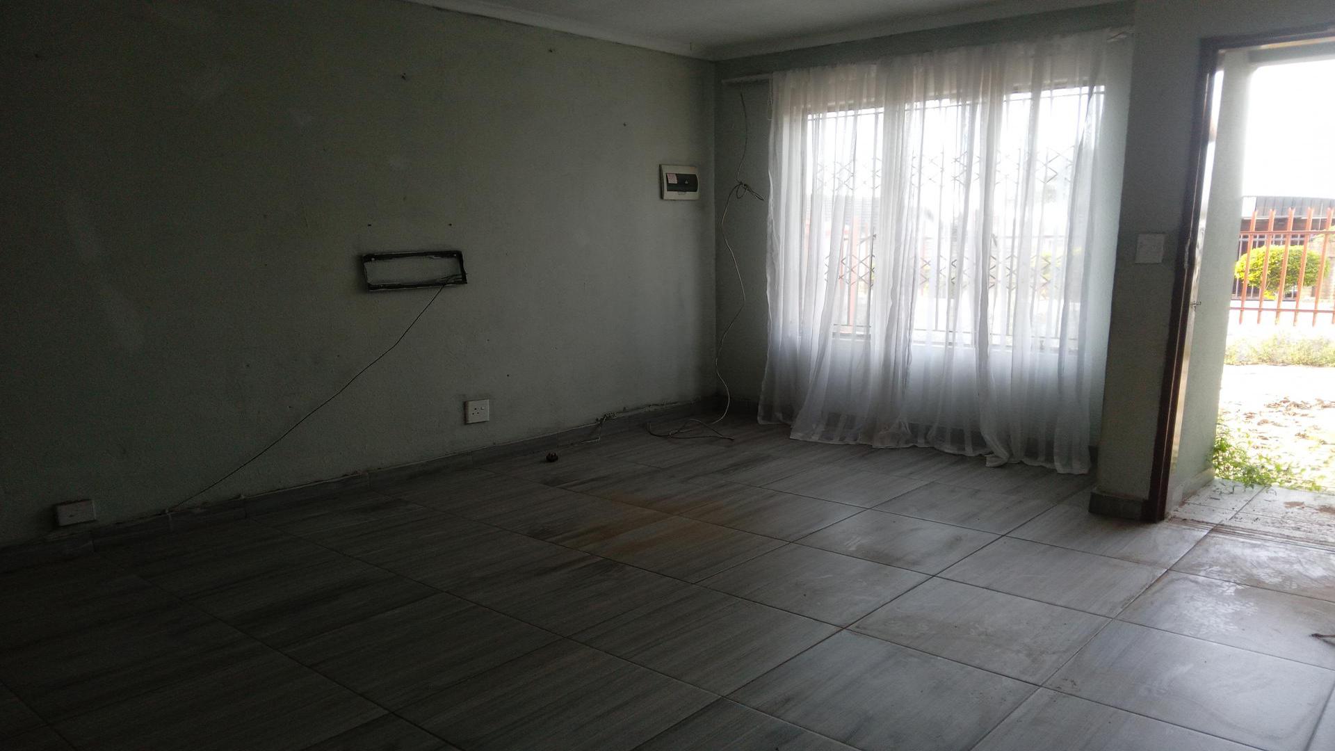Lounges of property in Lotus Gardens