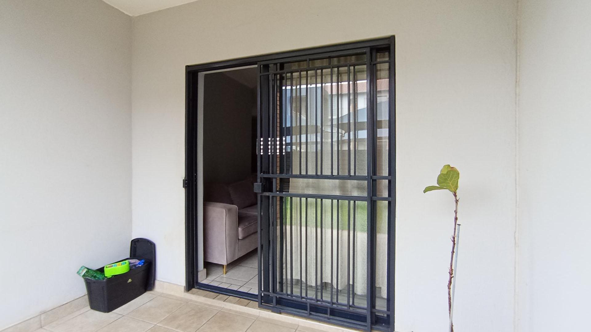 Patio - 8 square meters of property in Sagewood