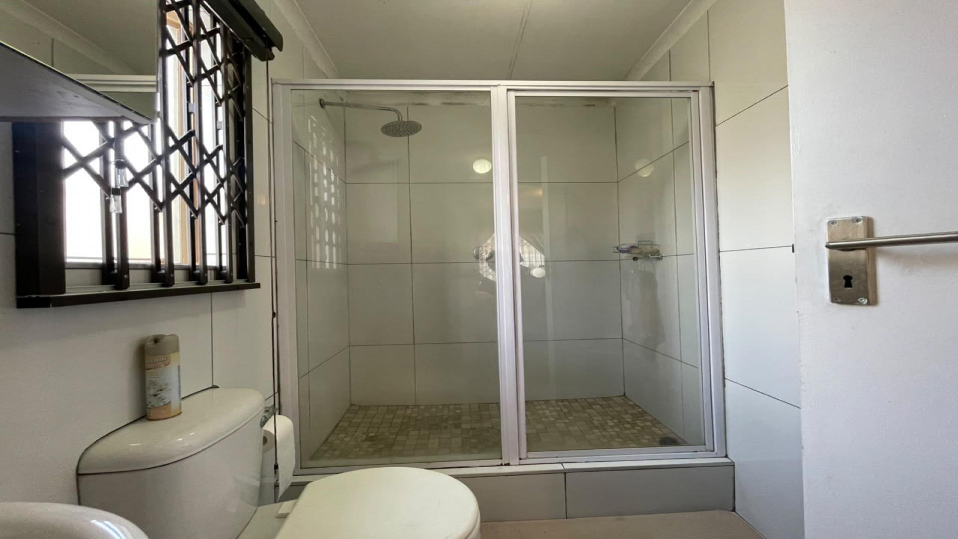 Bathroom 1 of property in Watervalspruit (Vaal)