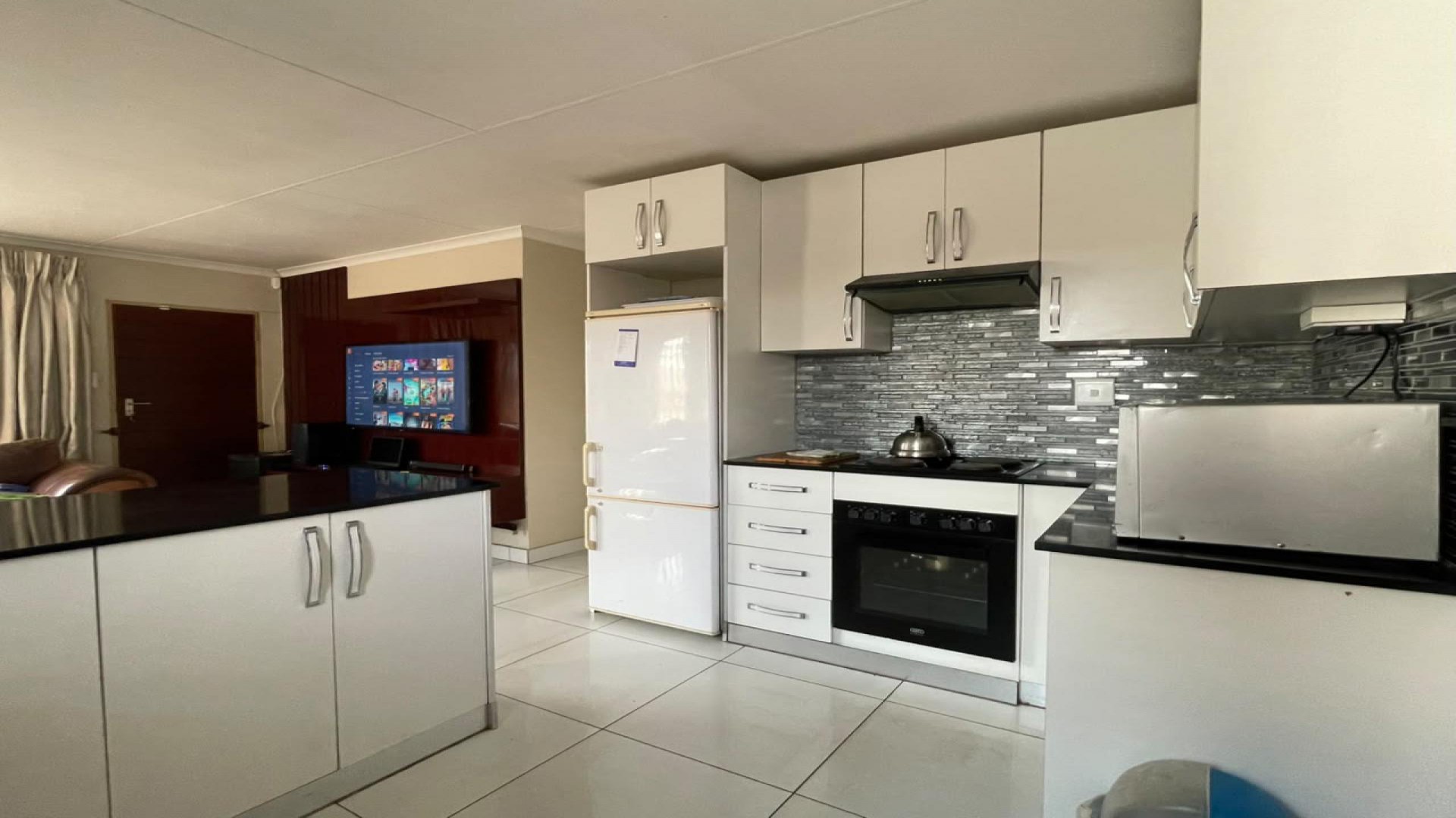 Kitchen of property in Watervalspruit (Vaal)