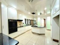  of property in Robertsham