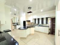  of property in Robertsham