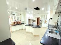  of property in Robertsham