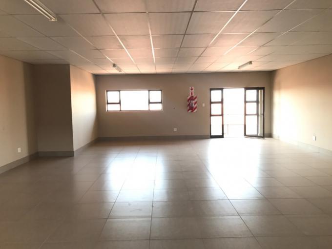 Commercial to Rent in Kathu - Property to rent - MR667610