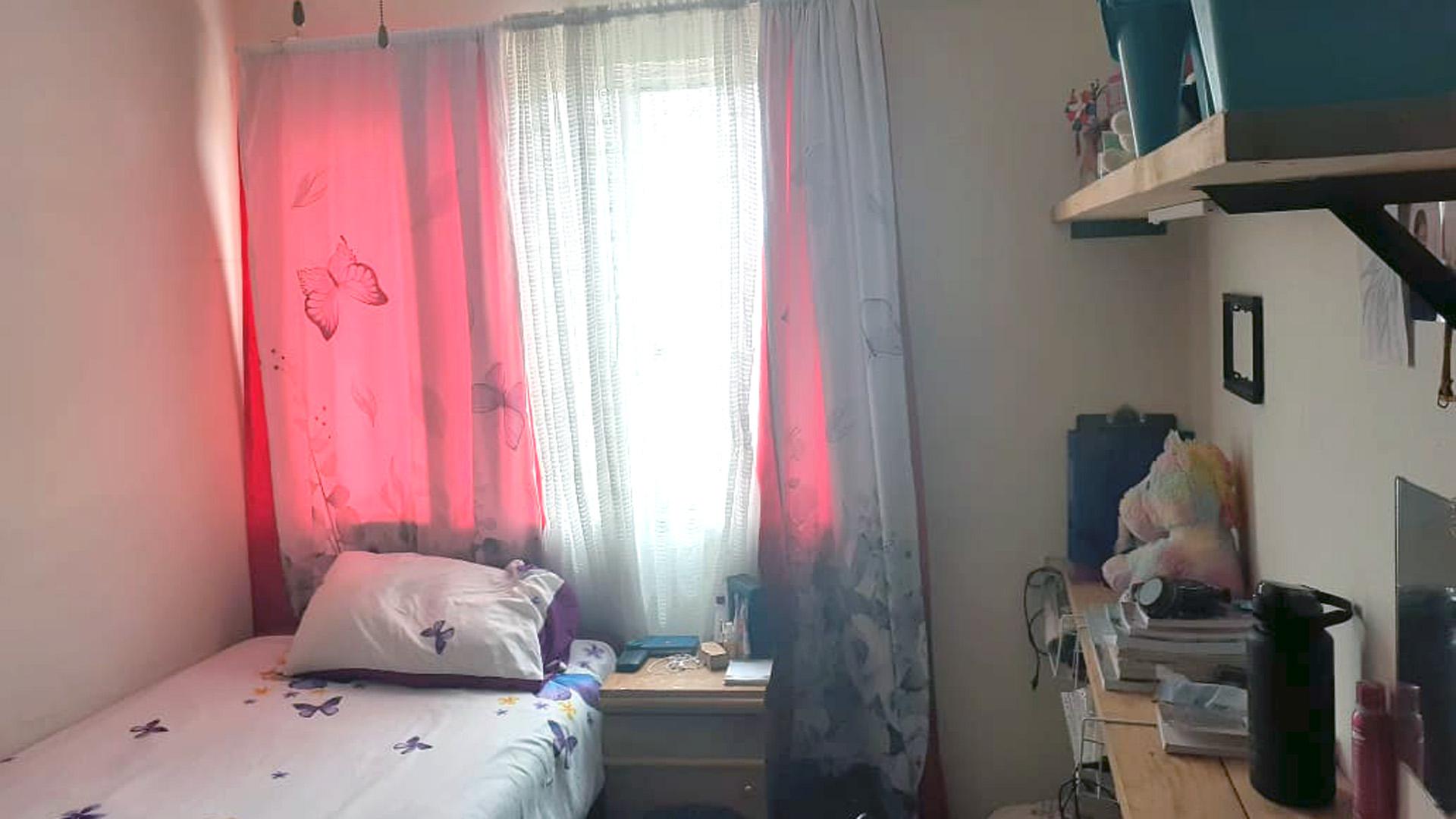 Bed Room 2 of property in Algoa Park