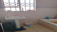 Bathroom 1 of property in Witpoortjie