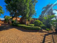 5 Bedroom 3 Bathroom House for Sale for sale in Bendor Park