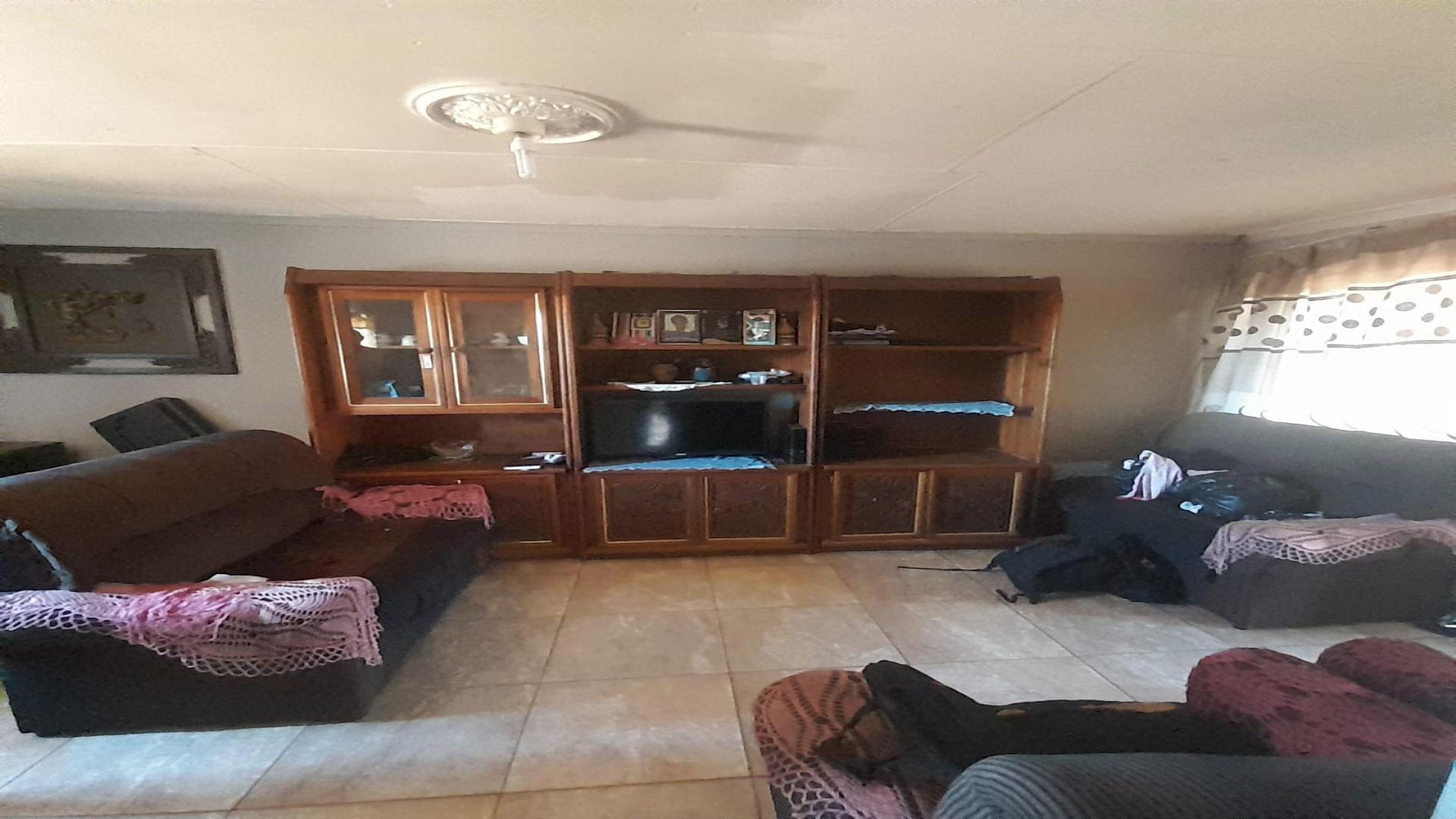 Lounges of property in Ga-Rankuwa