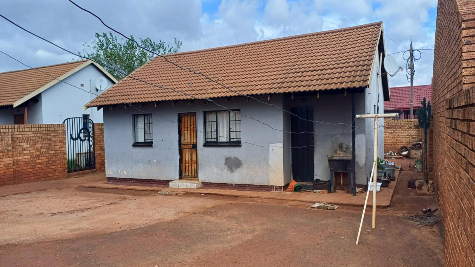 Backyard of property in Ga-Rankuwa