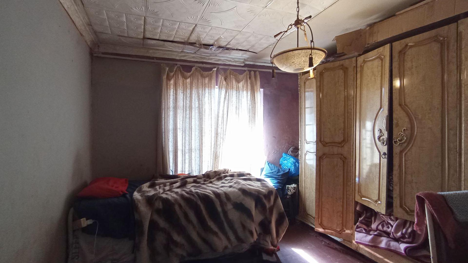 Bed Room 2 - 14 square meters of property in Ga-Rankuwa