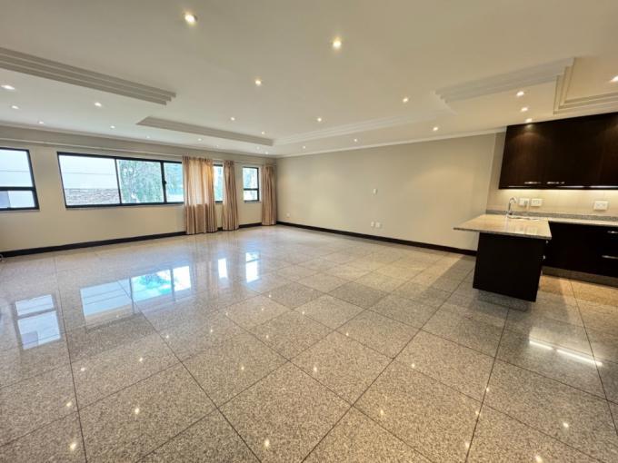 3 Bedroom Apartment for Sale For Sale in Bedfordview - MR667819