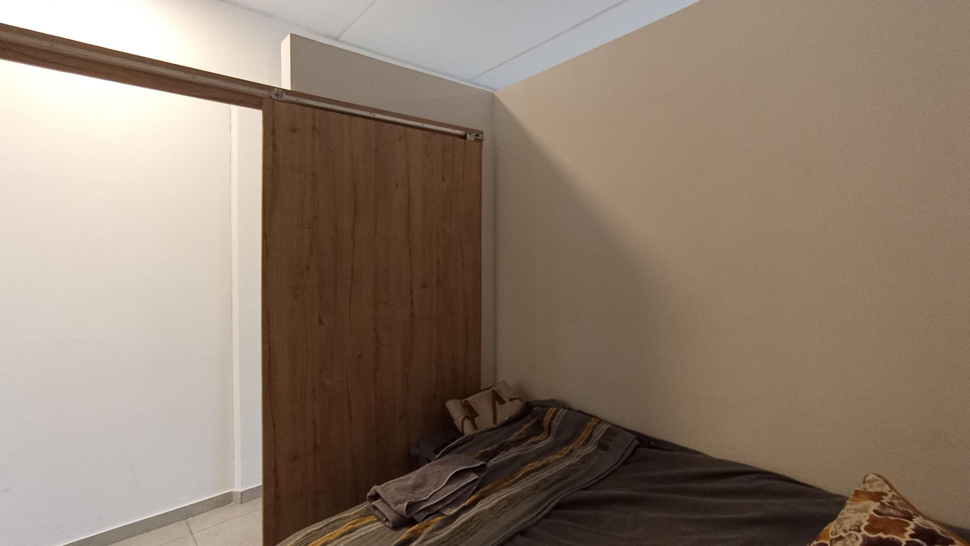 Bed Room 1 - 8 square meters of property in Ferndale - JHB