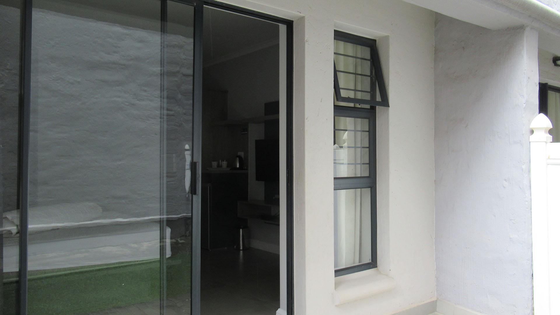 Balcony of property in Morningside