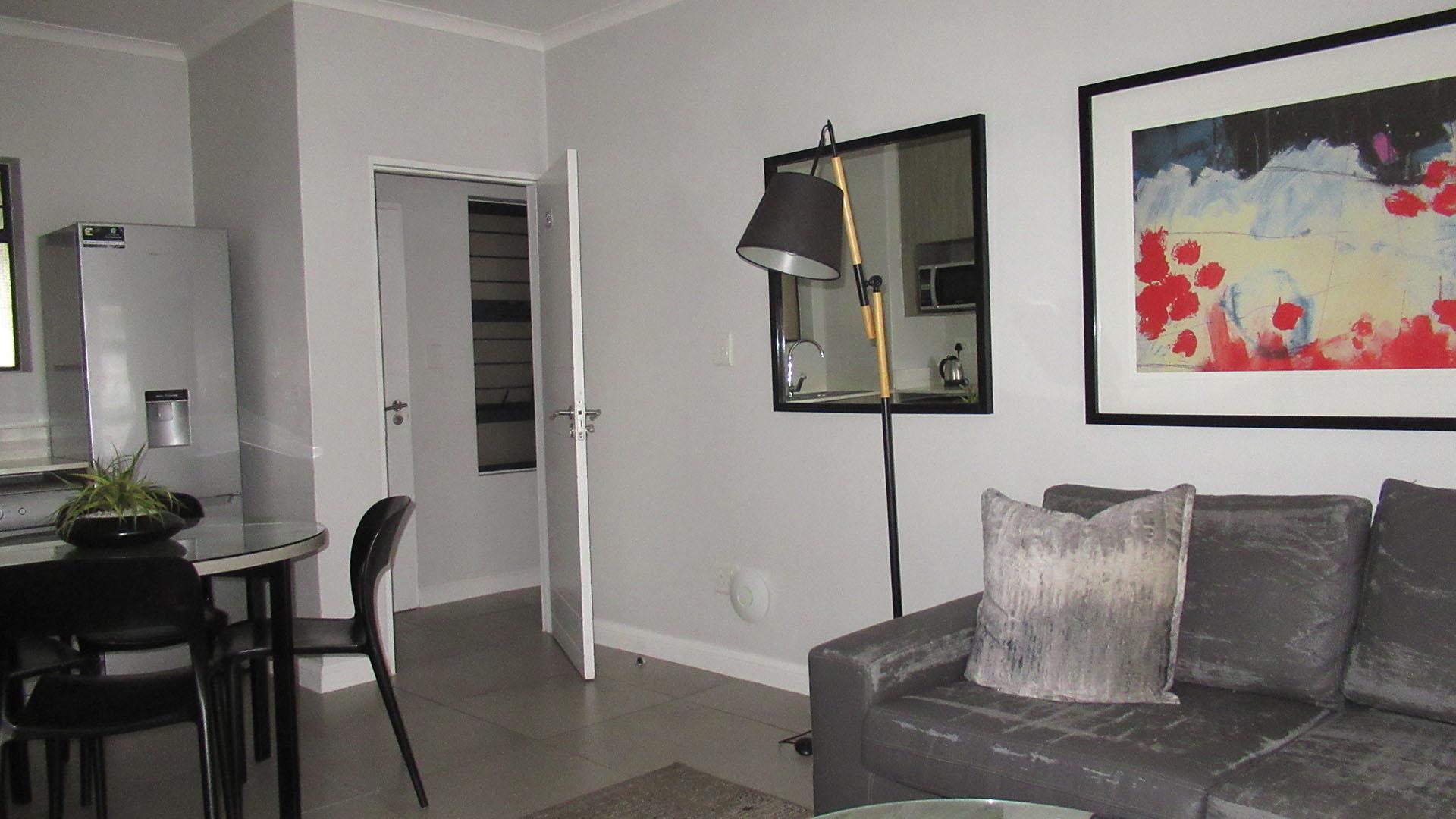 Lounges - 12 square meters of property in Morningside