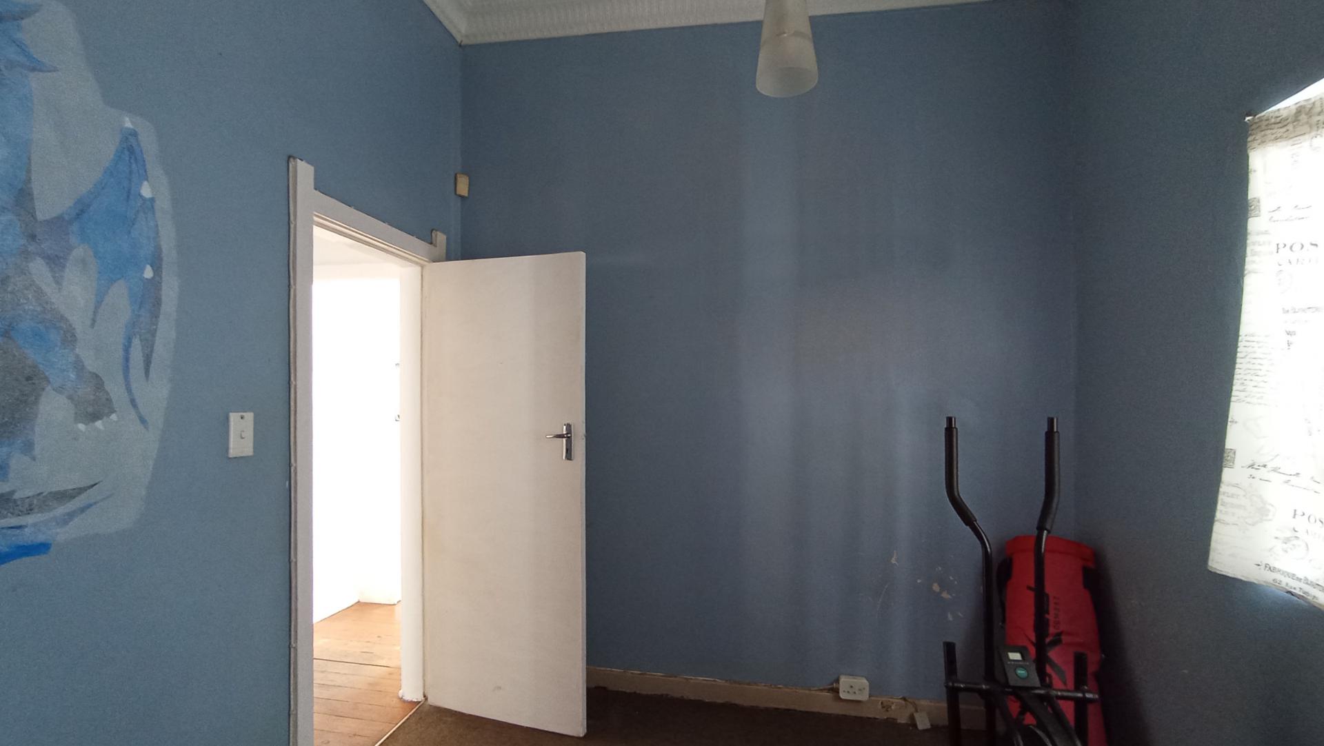 Bed Room 3 - 9 square meters of property in Orange Grove