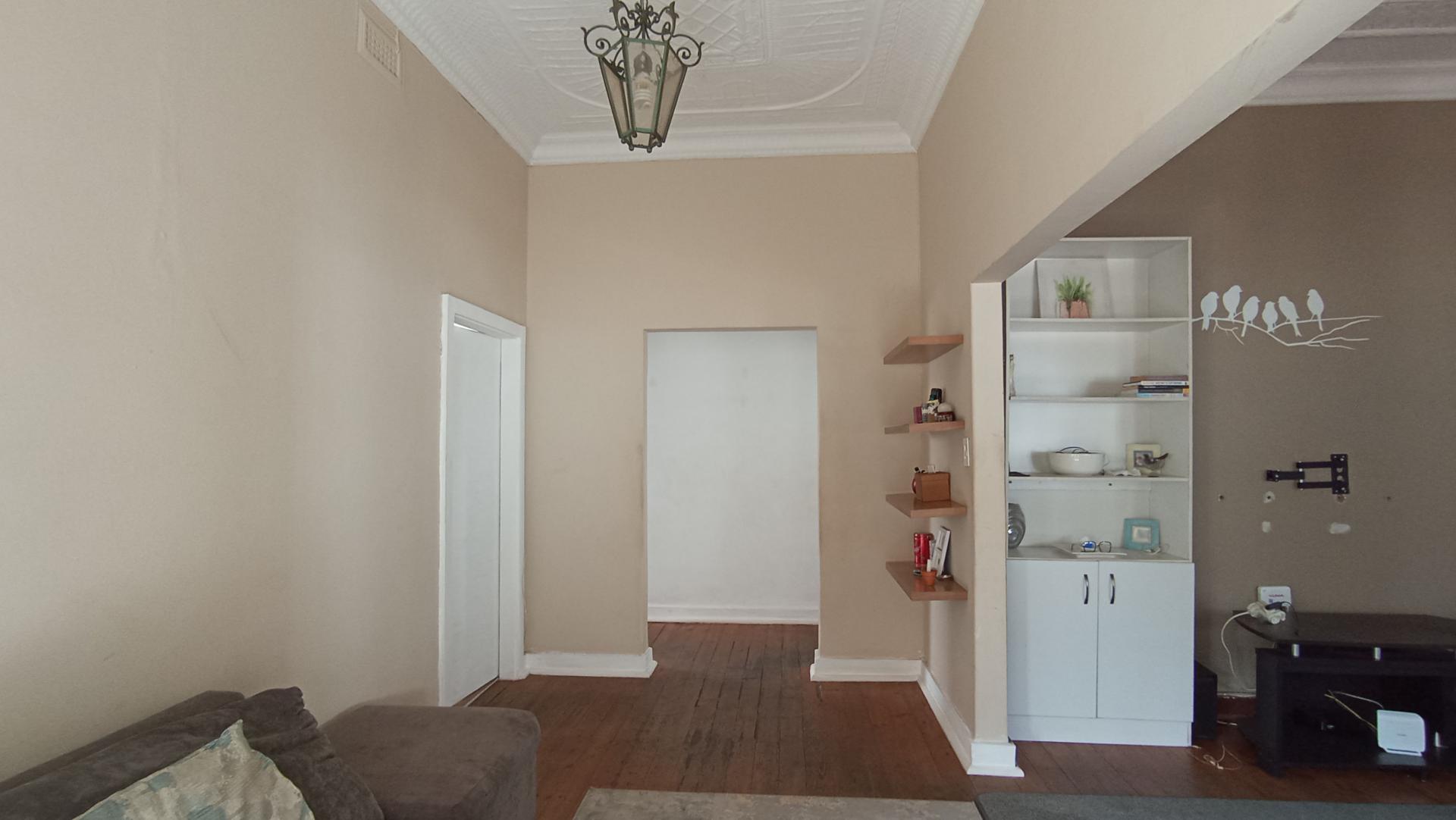 Spaces - 30 square meters of property in Orange Grove
