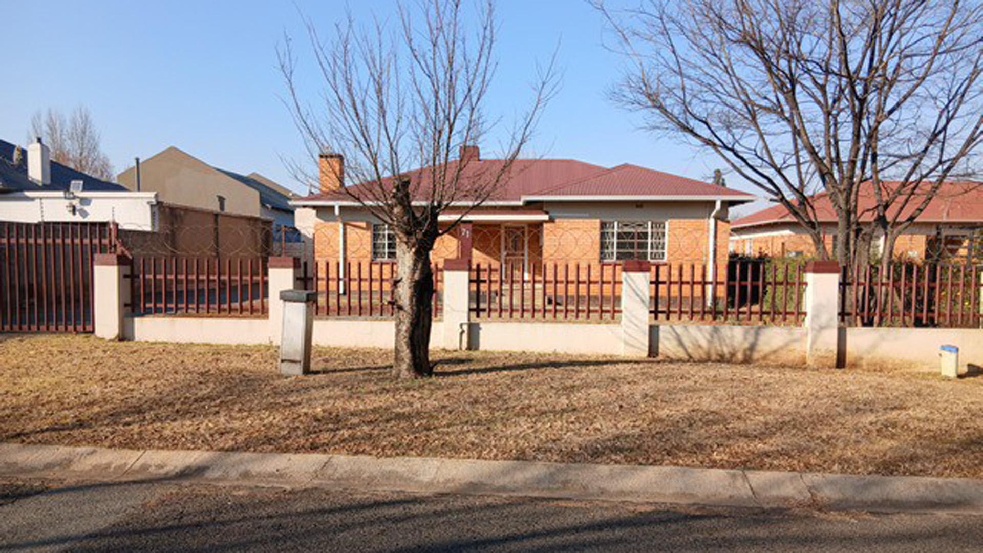 Front View of property in Nigel