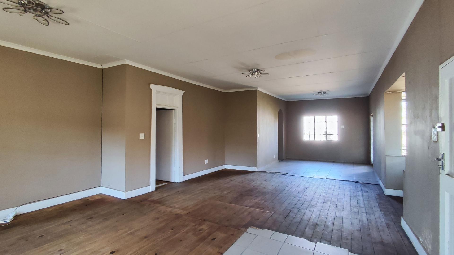 Lounges - 76 square meters of property in Plantation