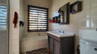 Bathroom 1 - 4 square meters of property in Plantation