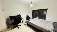 Bed Room 1 of property in Greenstone Hill