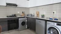 Kitchen - 10 square meters of property in Greenstone Hill