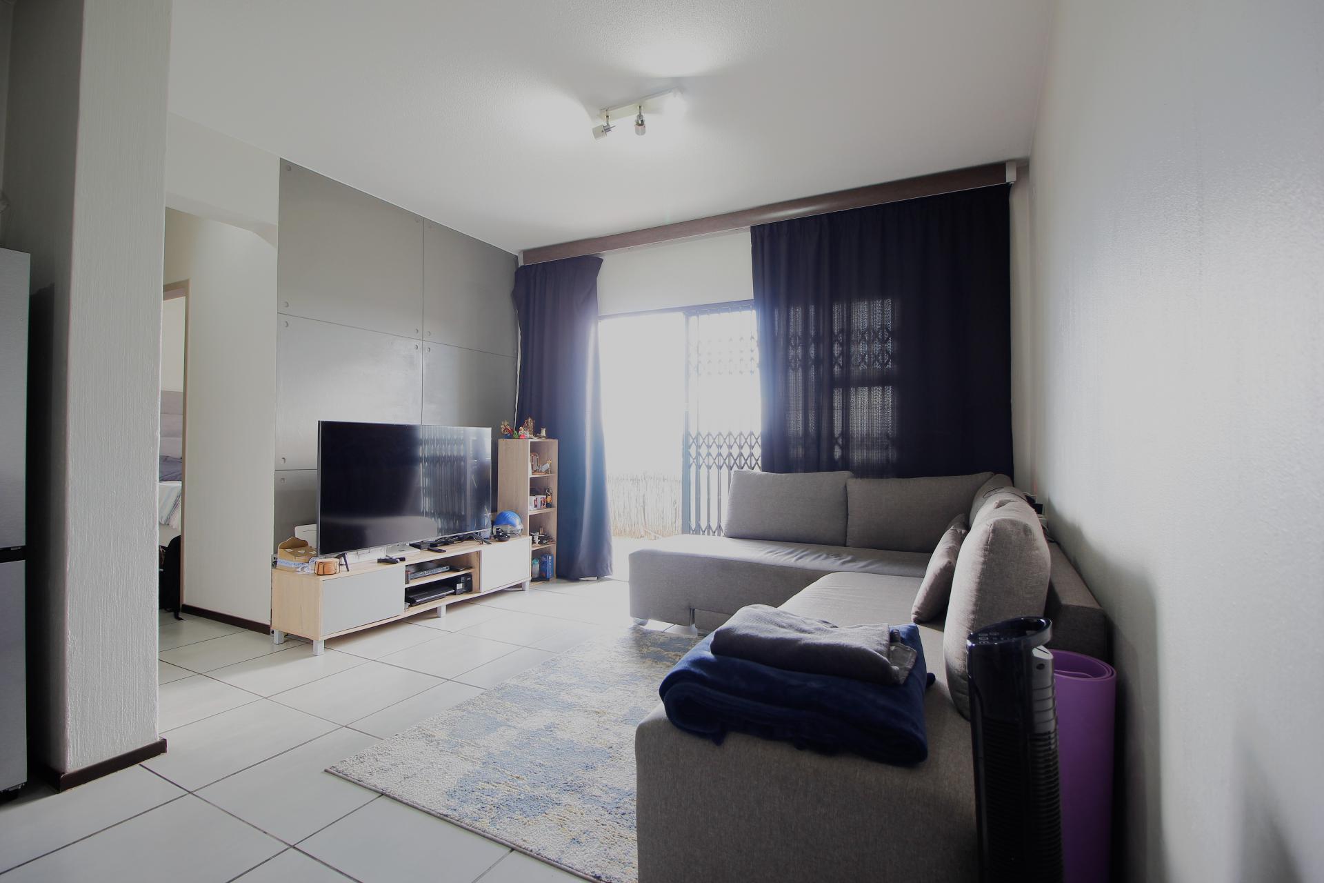 Lounges of property in Broadacres