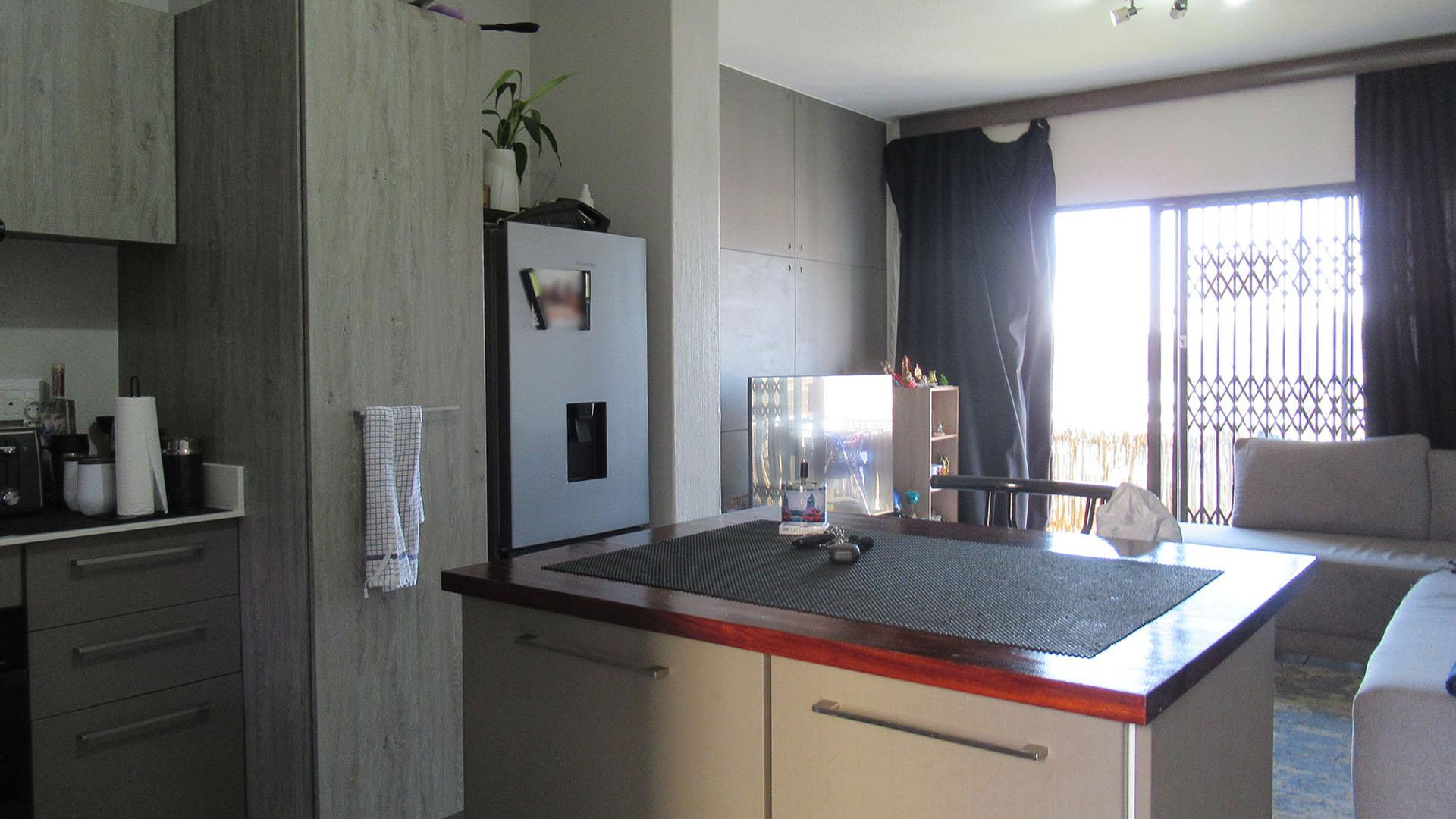Kitchen - 12 square meters of property in Broadacres