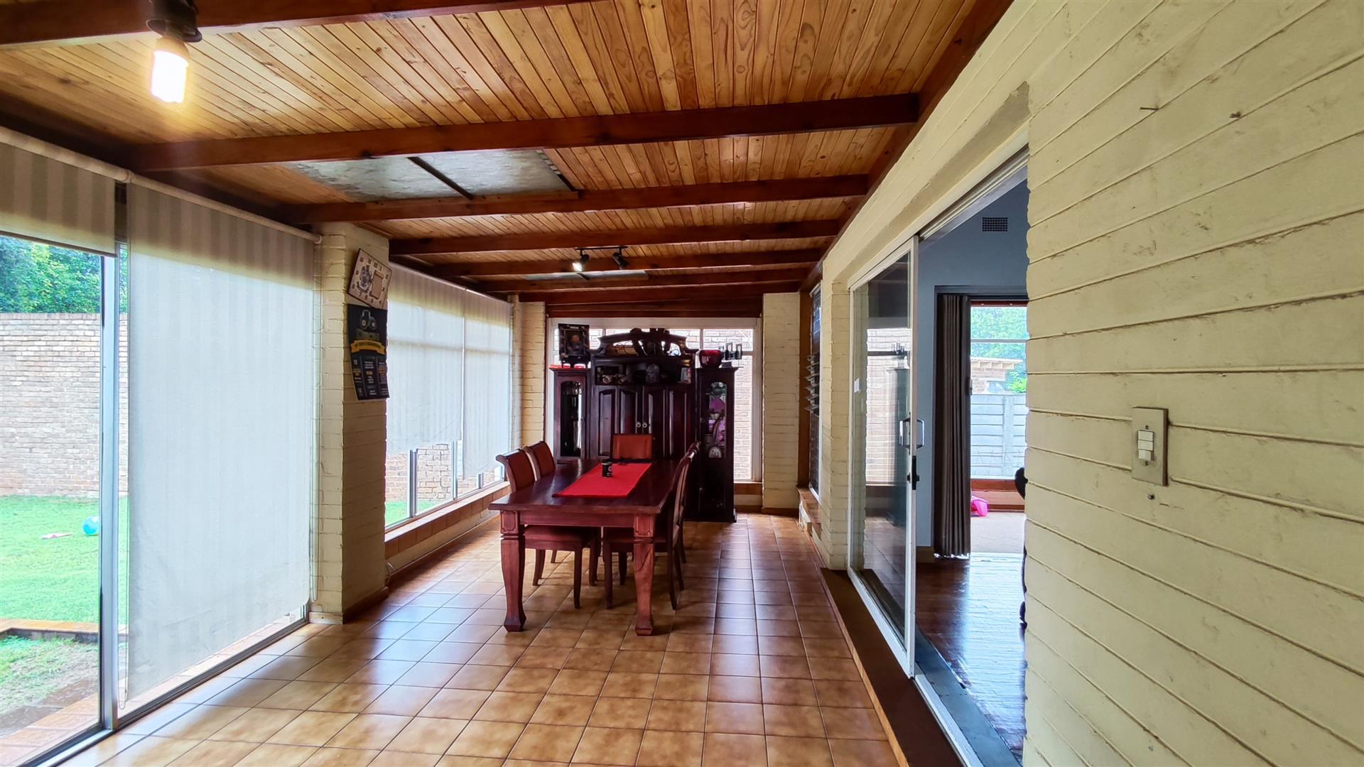 Entertainment - 30 square meters of property in Brenthurst
