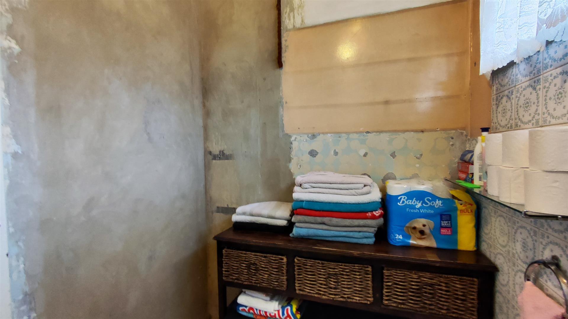 Bathroom 1 - 5 square meters of property in Brenthurst