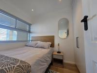  of property in Bloubergrant