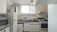Kitchen - 7 square meters of property in Amanzimtoti 