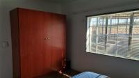 Bed Room 1 of property in Vaal Oewer