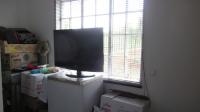 Bed Room 3 - 8 square meters of property in Vaal Oewer