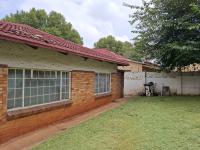 4 Bedroom 2 Bathroom House for Sale for sale in Bezuidenhout Valley