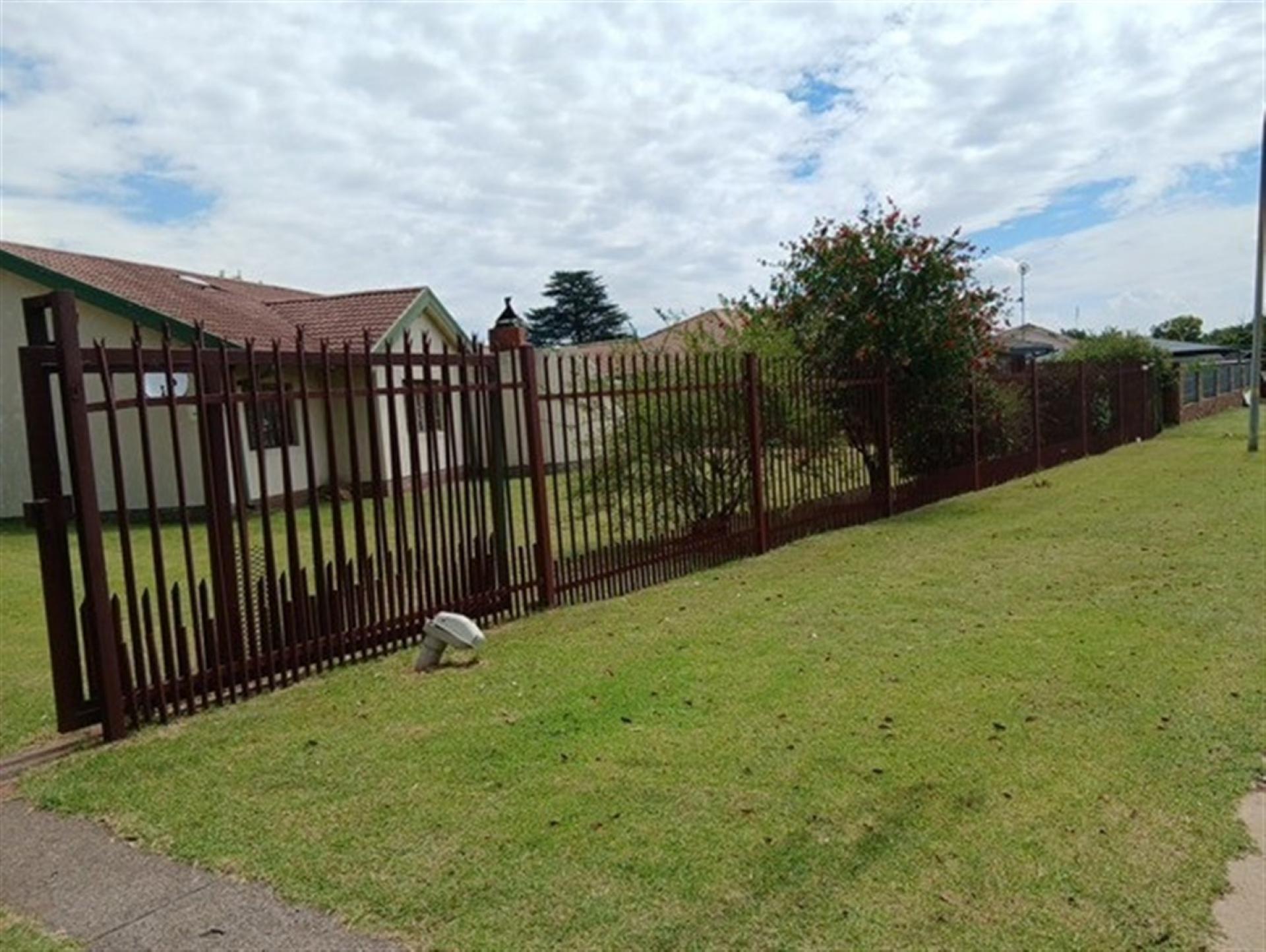 Front View of property in Kriel